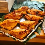 隠れ家ダイニング ソラマ - アップルパイは焼きたてがサービス