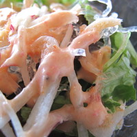鉄板焼レストラン八景 - 桜海老と三浦無農薬野菜のサラダ