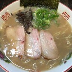 Ikkotsunyuukon - ラーメン