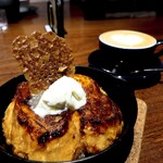 120963729 - 鉄板フレンチトースト ハニー＆マスカルポーネ