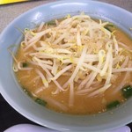 くるまやラーメン - 味噌ラーメン680円