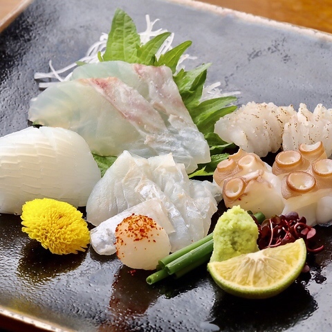 海鮮と浜焼きのお店 魚壱 江坂店 江坂 居酒屋 食べログ 海鮮と浜焼きのお店 魚壱 江坂店 江坂 居酒屋 食べログ