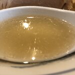 をっちゃんラーメン - スープ