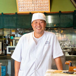 Koji Kimura: The third generation owner who protects the reputation of a long-established store with traditional techniques