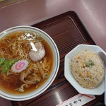 中華料理 珍華 - 半炒飯・ラーメンセット