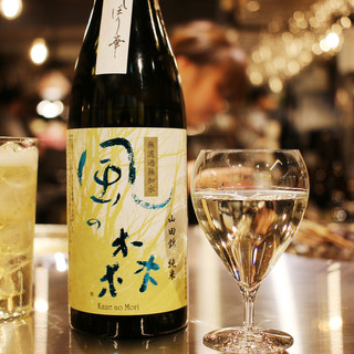日本酒は常時１０種＋季節のお酒