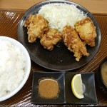 Karayoshi - から好し定食(ももから揚げ4個)・６４９円