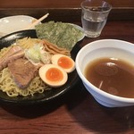 トリデン - 