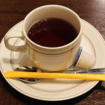 Washoku Kappou Gin - 和食割烹 众 ＠東葛西 コーヒーカップで供されるランチで選んだドリンクのHOT紅茶