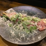 MILLE FIORI - ホワイトアスパラのグリル 生ハム添え（￥1200）