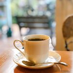 クロスティ - ネルドリップのブレンドコーヒー（550円）。