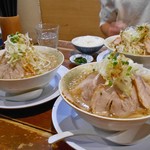 らーめん源次郎 - 料理写真:けにじろう