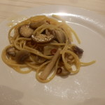 お食事とスウィーツのビュッフェ アリス - 2皿目　きのこスパゲッティ