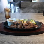 ステーキガレージ25