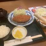 とんかつ かつ楽 - 