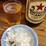 銀座屋  - ポテサラ180円＋赤星大瓶380円いずれも税別