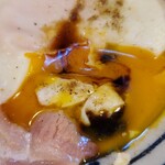 銀座屋  - もちろんハムエッグにもウスターソース！！