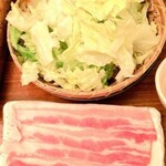 しゃぶしゃぶ・創作料理居酒屋 豚吟 - 