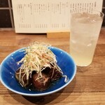 Sake Wain Shokudou Kyou Dou - 焼きなすと香味野菜のおひたしとほろ苦レモンサワー