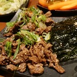 Yakiniku Icchou - 前菜も肉！