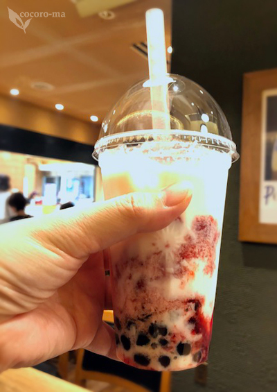 いちごが大きめの「タピオカ つぶつぶいちごミルク」でひといき