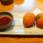 近江町・海鮮市場料理 市の蔵 - カニコロッケ（2個590円）