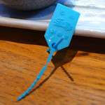 近江町・海鮮市場料理 市の蔵 - 加能ガニブランドタグ（石川県蛸島港産）