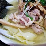 塩そば専門店 桑ばら - 地鶏タタキとアサリの塩そば