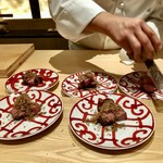 肉屋 田中 - 焼き物：神戸牛雌牛のタン 福井の地辛子 白トリュフがけ