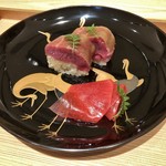 肉屋 田中 - 棒寿司：神戸牛のマルの棒寿司 赤酢のシャリ、紅芯大根のガリを添えて