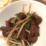 寿司・中国料理 福禄寿 - 白レバーニラ炒め。