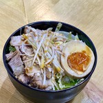 麺菜 Regamen - チャーシュー丼