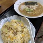 大八 - 炒飯＋ラーメン　¥600(税込)