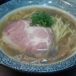 煮干らー麺シロクロ - 