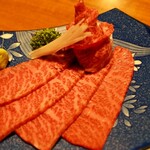 Yakiniku Hausu Daishougun - 和牛刺し