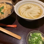純愛うどん なでしこ - 親子丼セット（￥842）