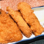 海鮮道楽　粋活 - ミックスフライ定食のメイン