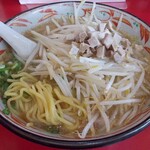 EAGLE - みそらーめん（2013年撮影）