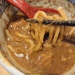 Mita Seimenjo - 麺とつけ汁の絡み具合