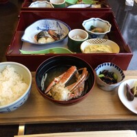 生簀割烹　海幸 - 