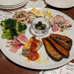 イタリア料理クッチーナ - イタリア前菜盛り合わせ