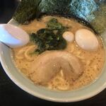 横浜家系ラーメン 魂心家 - 