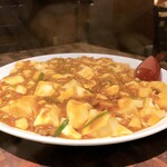 中華料理 翠来軒 - 麻婆豆腐　甘口ですが辛いのがお好きな方は山椒をかけて下さいね♪