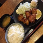 串かつ でんがな - 唐揚げ定食（＾∇＾）