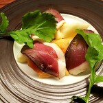 ガリネット - 鴨ハムとカブと柿のサラダ