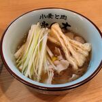 小麦と肉 桃の木 - つけ汁