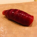 鮨 十兵衛 - 大間産まぐろ赤身