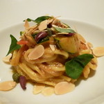 IL TEATRINO DA SALONE - タリオリーニ 白身魚のスモークラグー サフランの香り