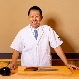 大賀淳行氏(オオガアツユキ)─創業80年以上を誇る伝統の味