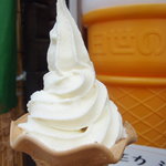 軽井沢物産館 - ジャージー牛乳ソフト